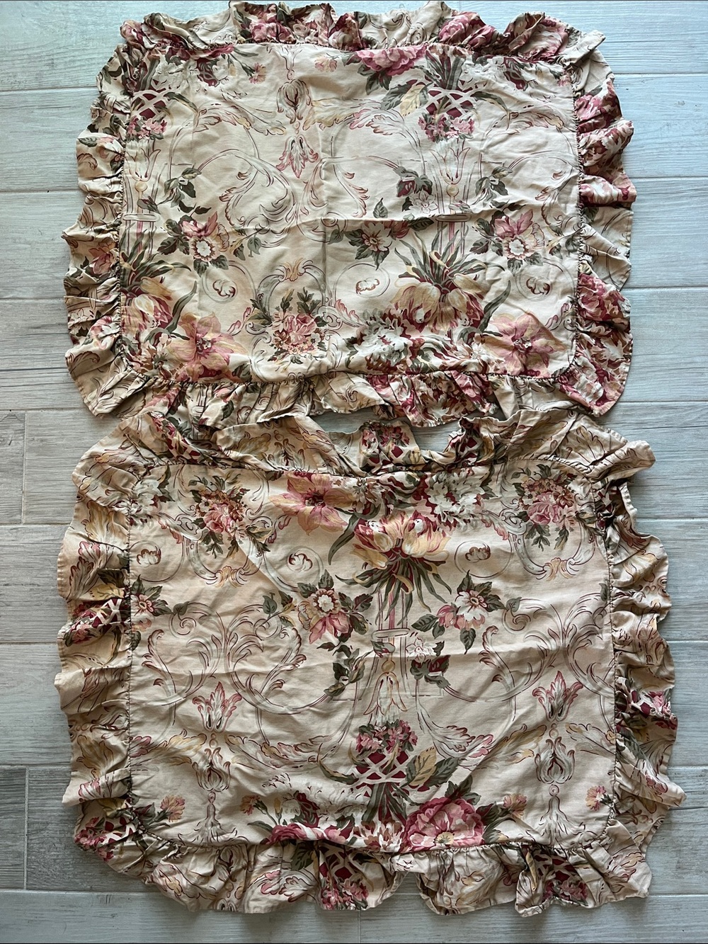 2 Ralph Lauren Home VTG Guinevere Argon Pillow shams floral Victorian cotton